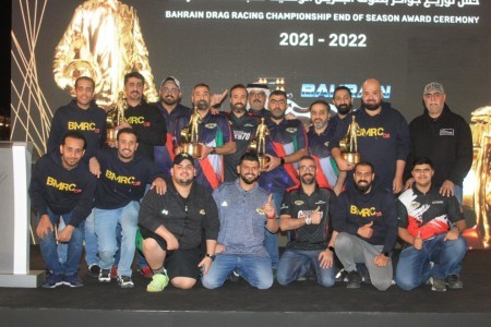متسابقون نادي باسل السالم الصباح لسباق السيارات والدراجات يحصدون على مقاعد ابطال الموسم لعام 2021-2022